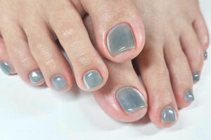 Nail chân màu xanh