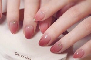 Nail đẹp cho móng ngắn