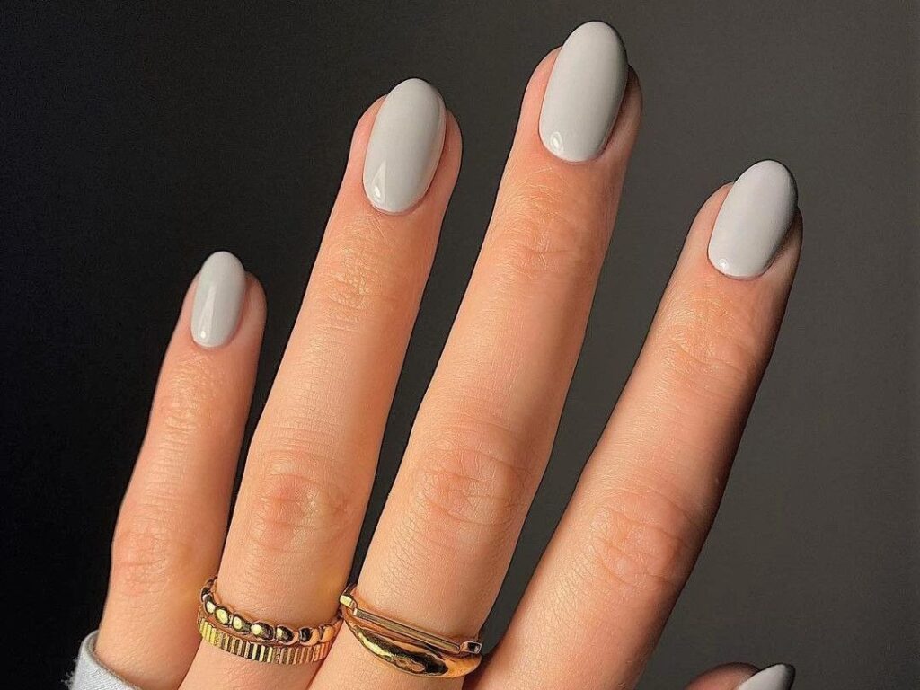 Nail nhóm màu trung tính